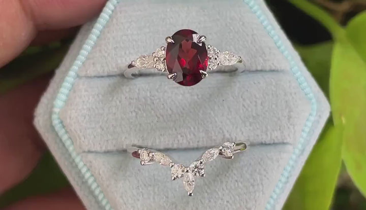 Vintage Oval Garnet and Diamond Engagement Ring Set 14K Rose Gold Garnet Wedding Set, Garnet Bridal Set Promise Ring January Birthstone Gift - ShainJewelry