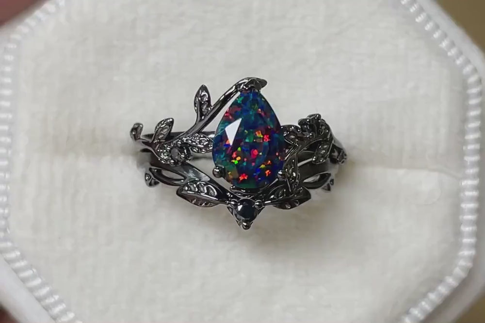 Black Gold Pear Shape Facet Black Opal Vine Engagement Ring, Rhodium Black Twig Branch Wedding Set, Witchy Leaf Bridal Set Promise Ring Gift - ShainJewelry