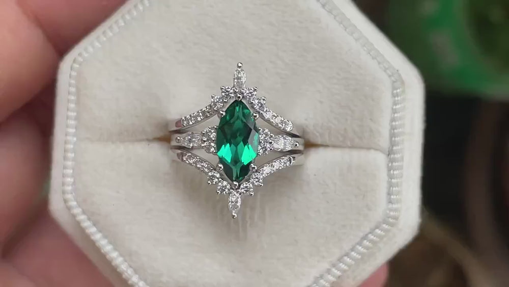 3PCS Vintage Marquise Cut Green Emerald Engagement Ring Set, V Shape Rose Gold May Birthstone Promise Ring, Wedding Ring Gift for Women - ShainJewelry